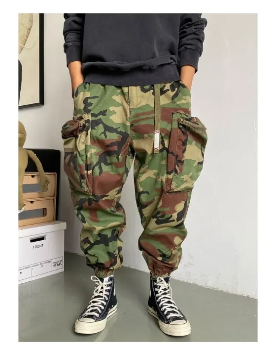 Baggy Camouflage Cargo Pants